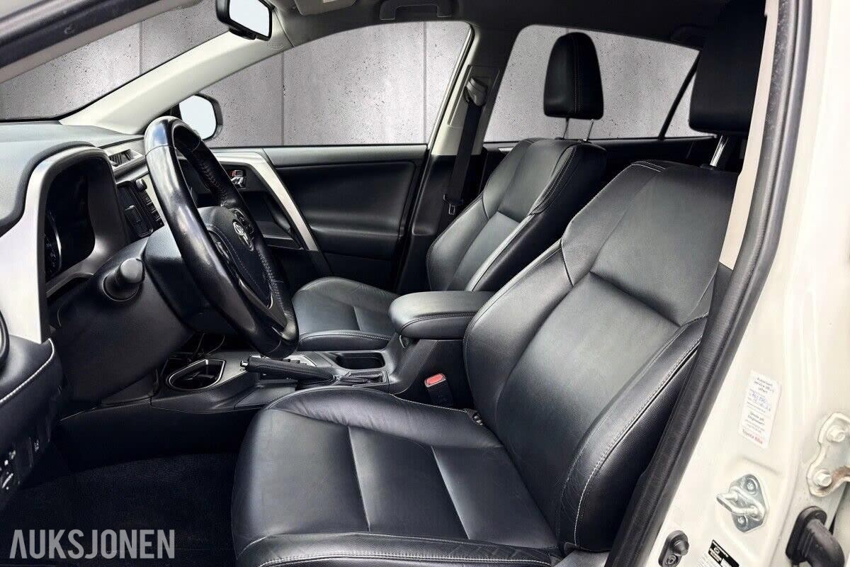 2016 TOYOTA RAV4 2.5 HYBRID 197HK 4WD AUTOMAT, RYGGEKAMERA, CRUISEKONTROLL