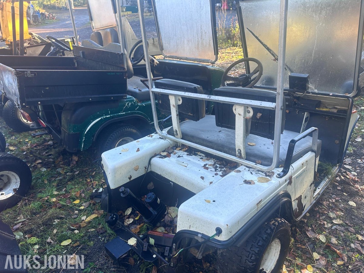 Flere Melex golfbiler/arbeidsvogner – selges samlet som reparasjonsobjekter
