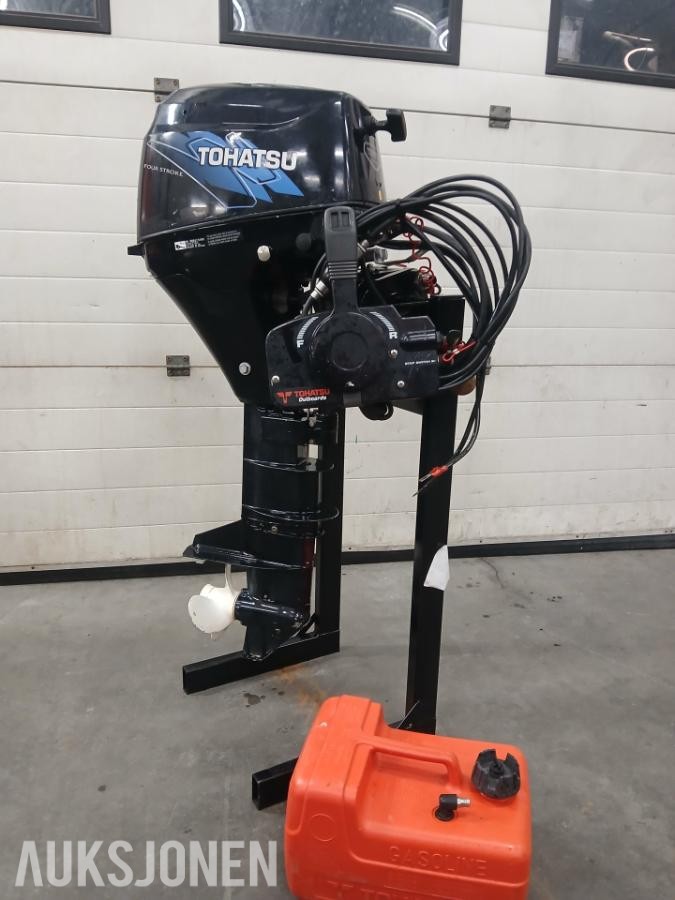 2006 Tohatsu four Stroke 8 hk el start