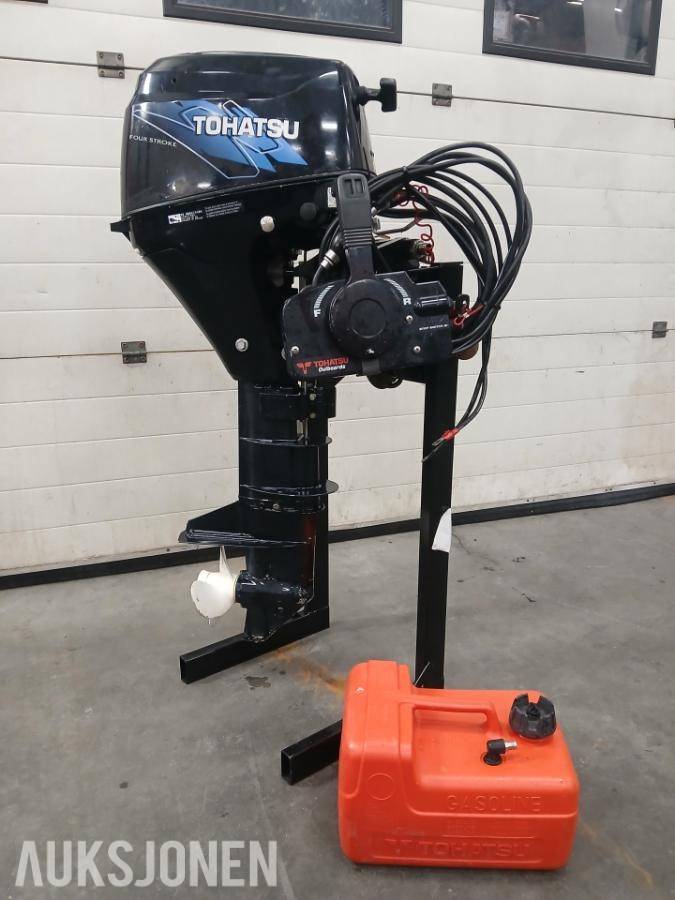 2006 Tohatsu four Stroke 8 hk el start