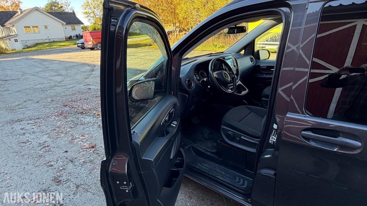 2021 Mercedes-Benz eVito Tourer, A2 Long Range 8 SETER, 79074km