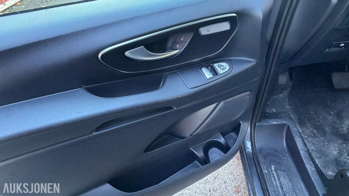 2021 Mercedes-Benz eVito Tourer, A2 Long Range 8 SETER, 79074km