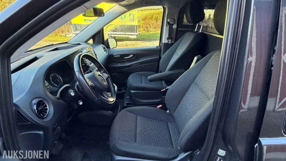 2021 Mercedes-Benz eVito Tourer, A2 Long Range 8 SETER, 79074km