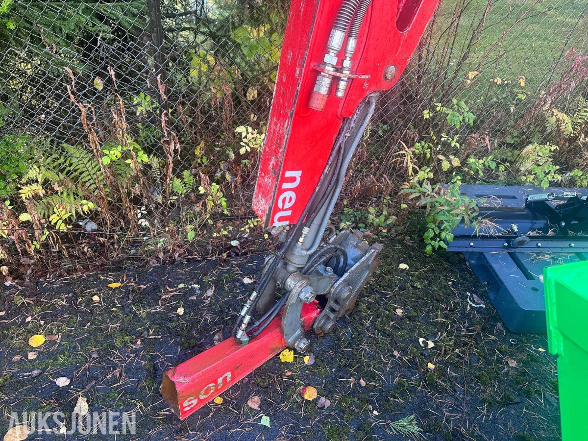 «2007 Neuson 38Z3 beltegraver – knekt bom – reparasjonsobjekt».