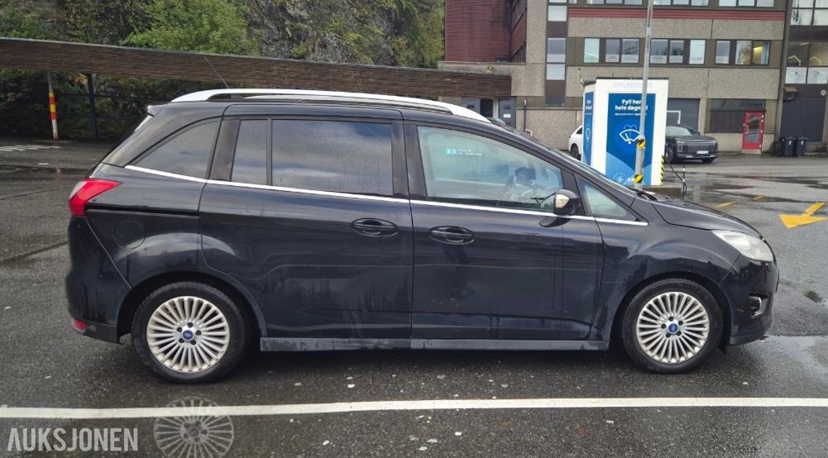 2011 FORD GRAND C-MAX 1.6 TDCi 116HK TITANIUM 7-SETER PANORAMA SOLTAK