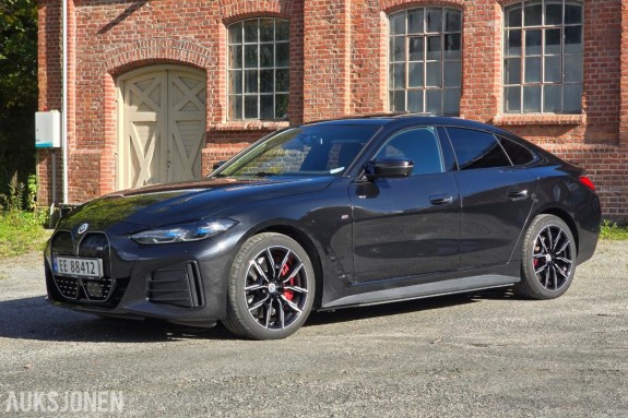 2023 BMW i4 M50 XDRIVE M 50 JAHRE M SPORT PRO LASER H/K HENGERFESTE