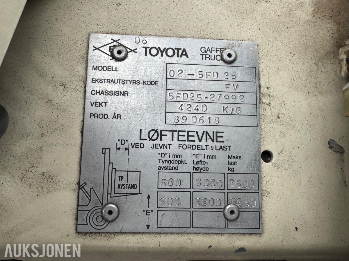 1989 Toyota Gaffel Truck 02-5FD 25 2.5T