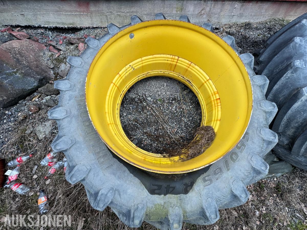 Trelleborg TM800, 650/65R42 dekk med felg til tvillinghjul, 2 stk