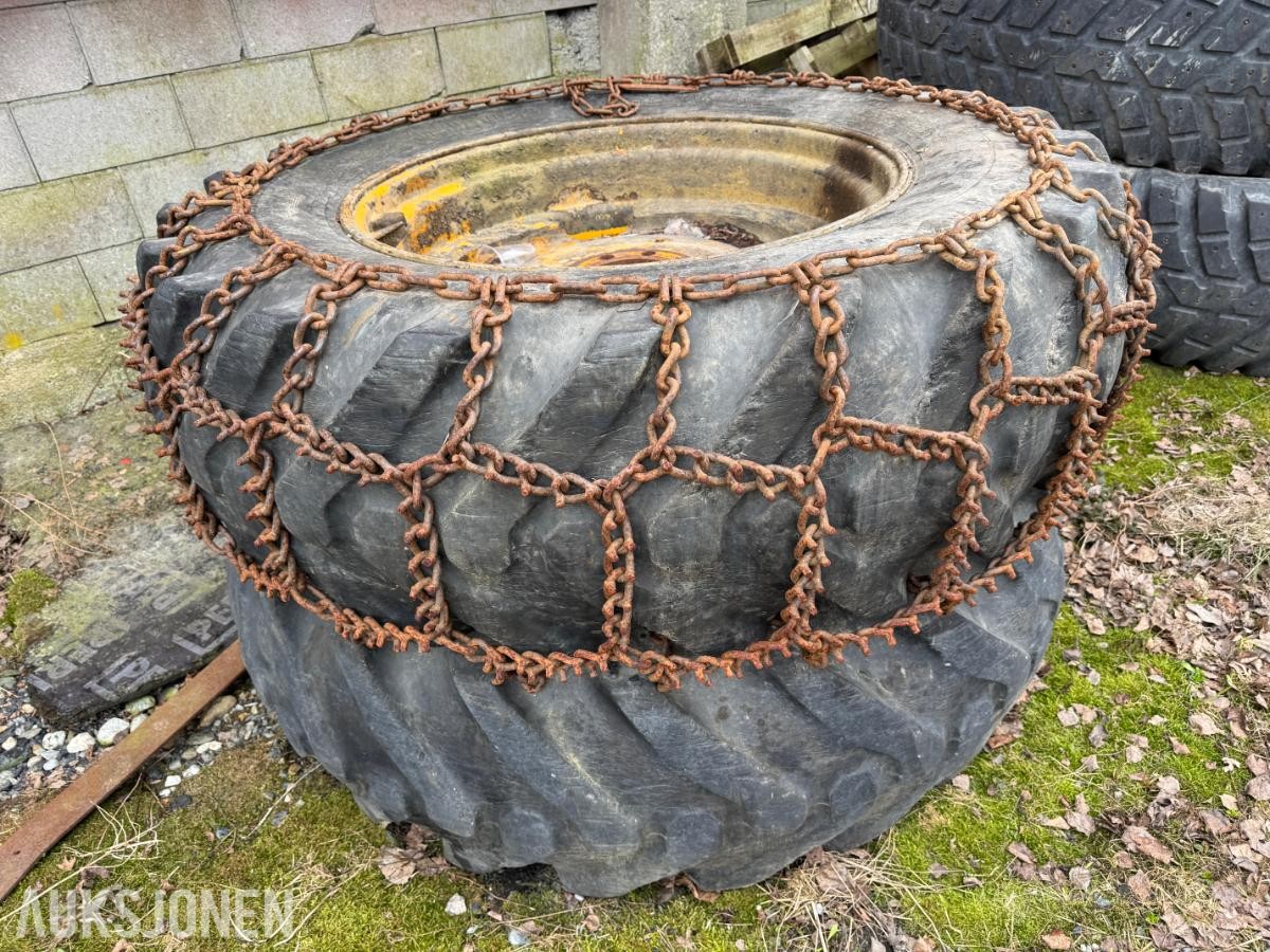 Goodyear dekk og felg til Volvo 650-700 / 2 stk