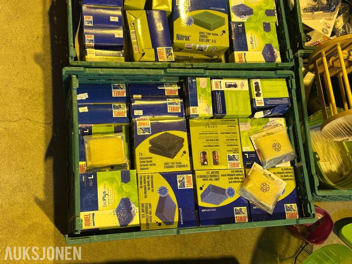 Varelager fra Dyrebutikk Diverse artikler