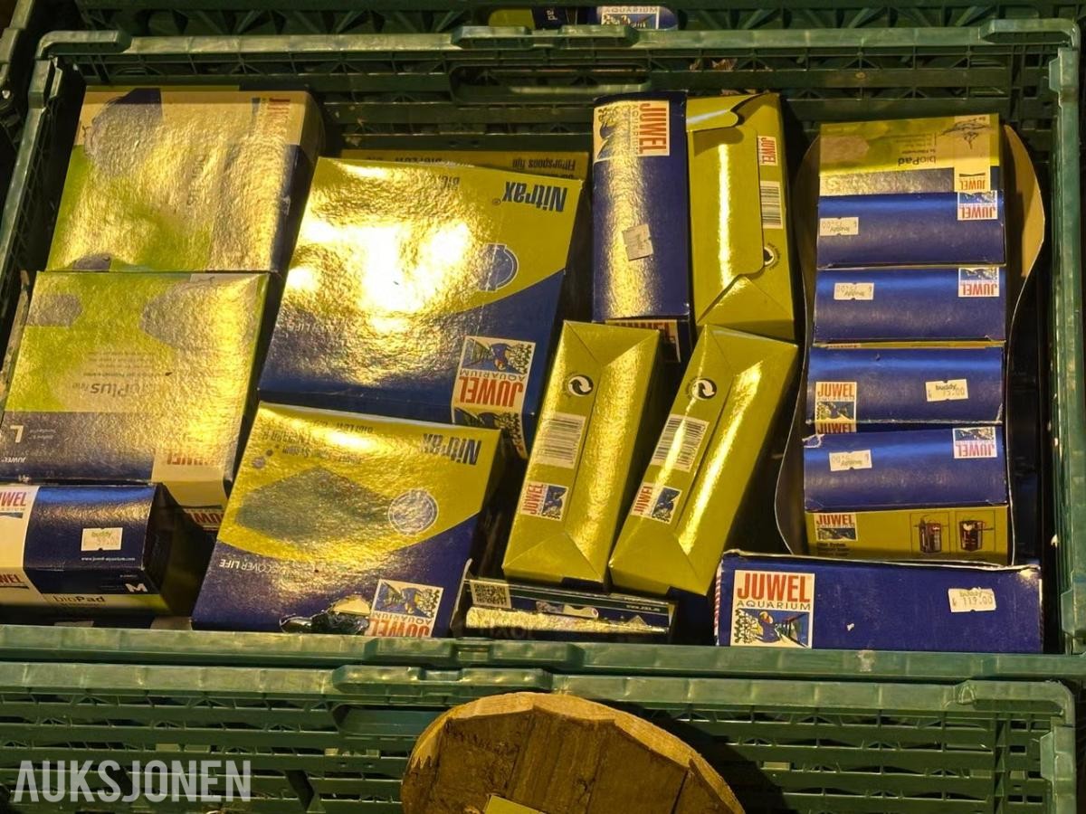 Varelager fra Dyrebutikk Diverse artikler