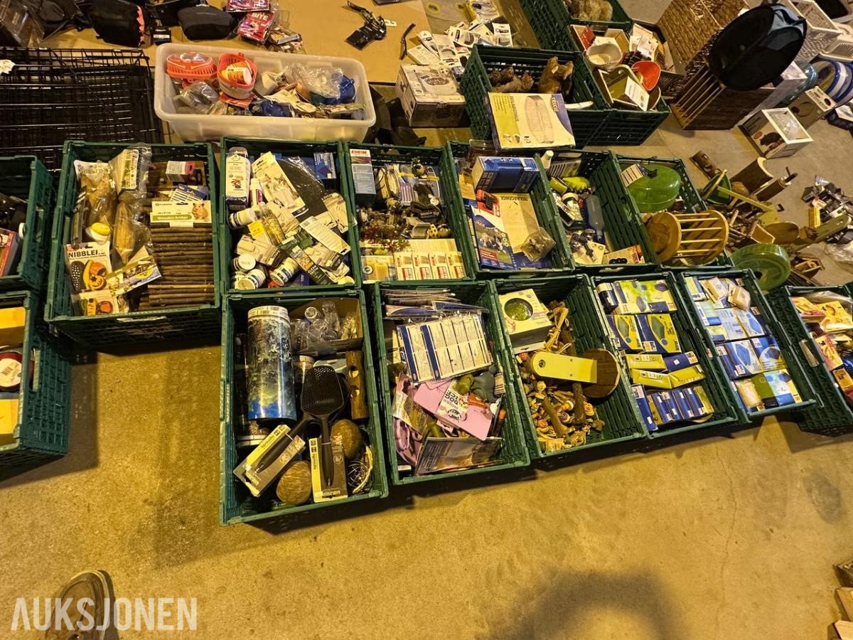 Varelager fra Dyrebutikk Diverse artikler