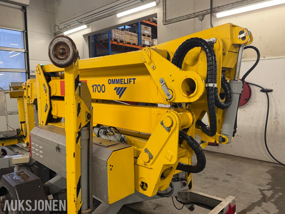 2018 Omme 1700EX tilhengerlift med 17 meter arbeidshøyde