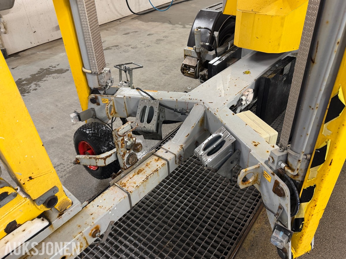 2018 Omme 1700EX tilhengerlift med 17 meter arbeidshøyde