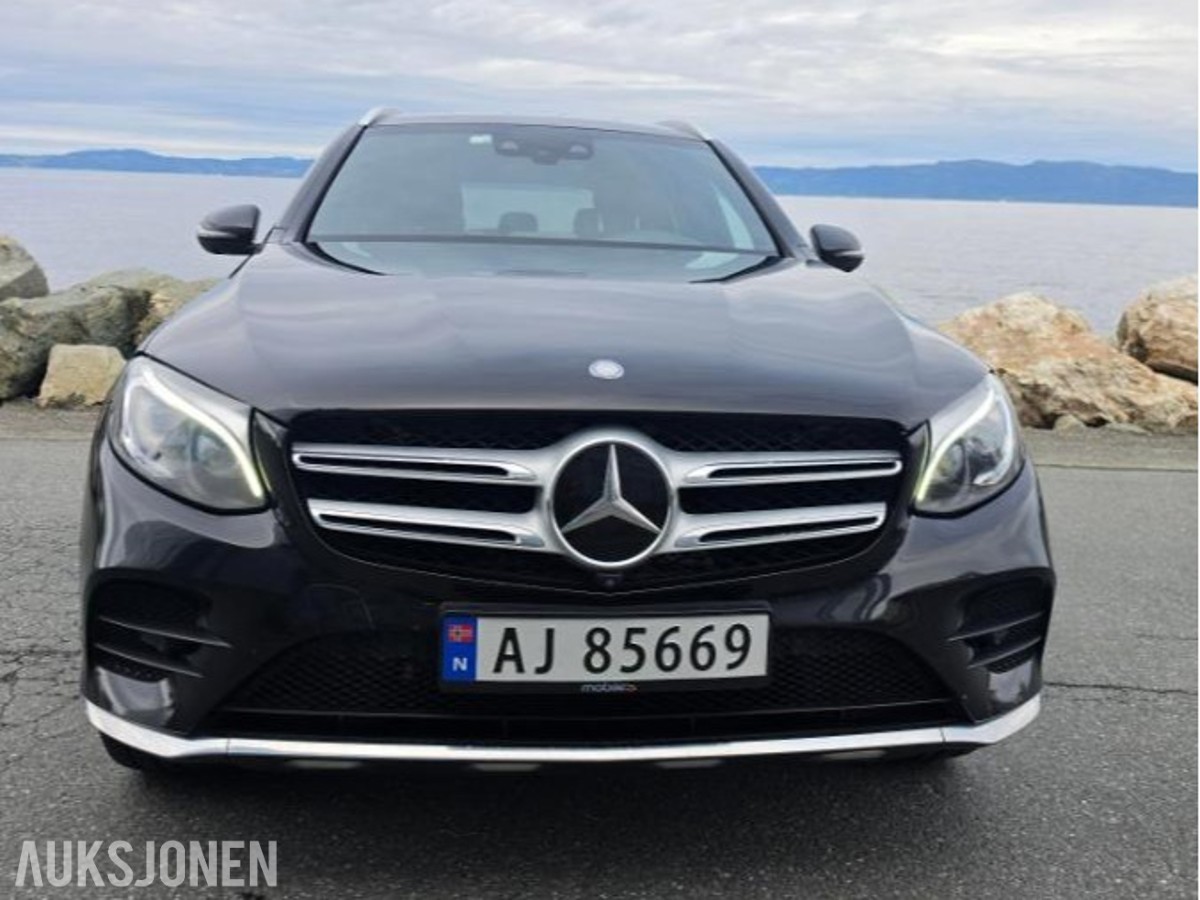 2017 Mercedes-Benz GLC 350E 4MATIC | 2xAMG | Distronic Plus | ACC | Burmester | H.feste