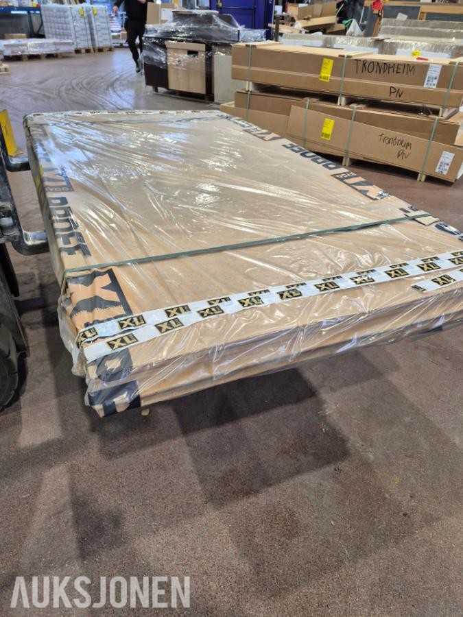 2026 Huntonit trefiberplate 3x122x2440