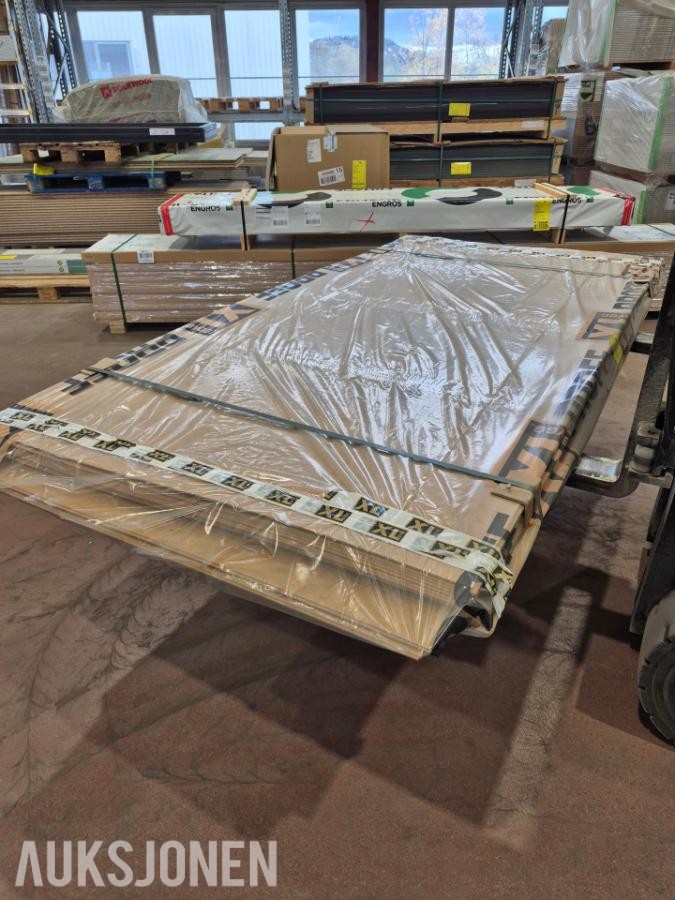 2026 Huntonit trefiberplate 3x122x2440