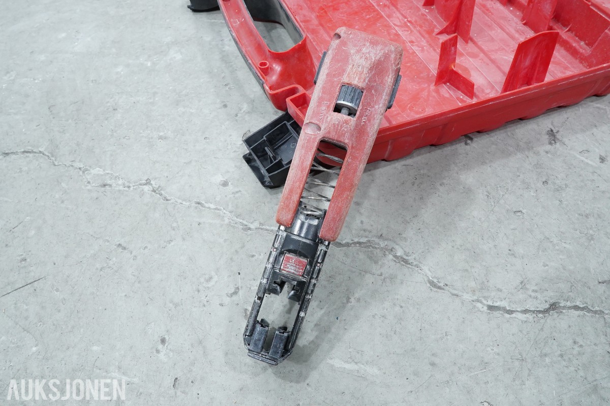 Parti Hilti verktøy med DX 76, SB 4-22, SD 2500