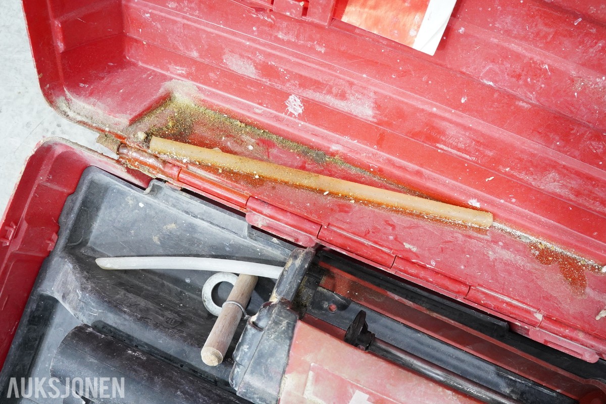Parti Hilti verktøy med DX 76, SB 4-22, SD 2500