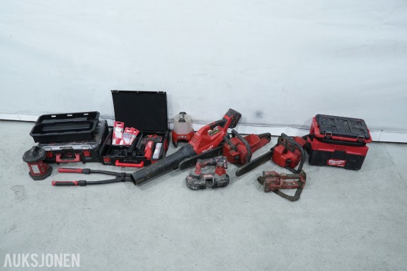 Parti Milwaukee M18 elektroverktøy, motorsager og arbeidsutstyr