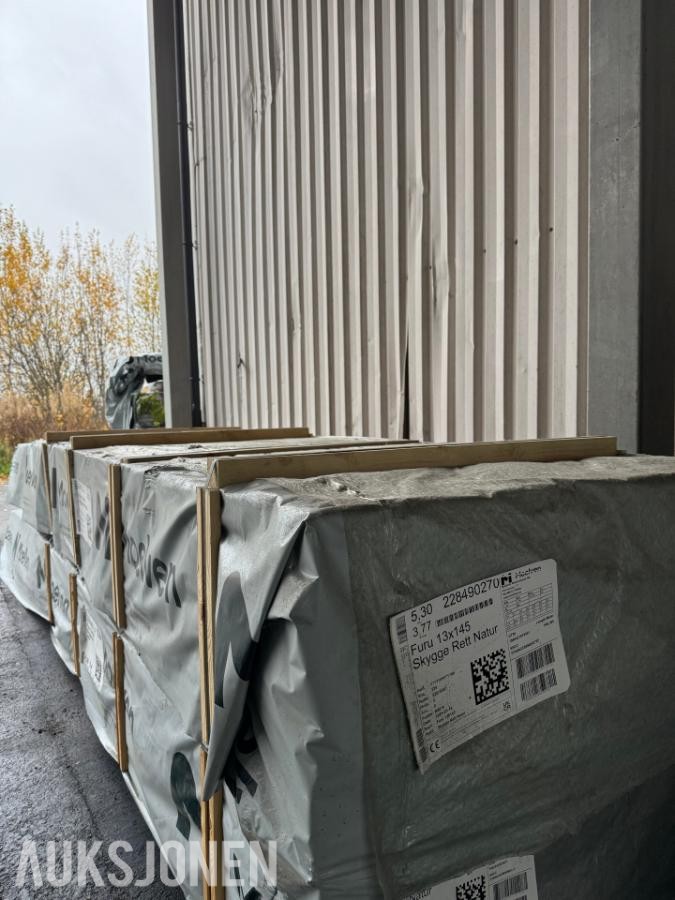 1 PAKKE FURU 13x145 Skygge Rett Natur
