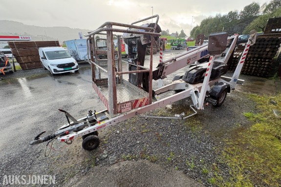2019 Dino 135TB II batteridrevet tilhengerlift – 13,5 m arbeidshøyde – kun 325 timer