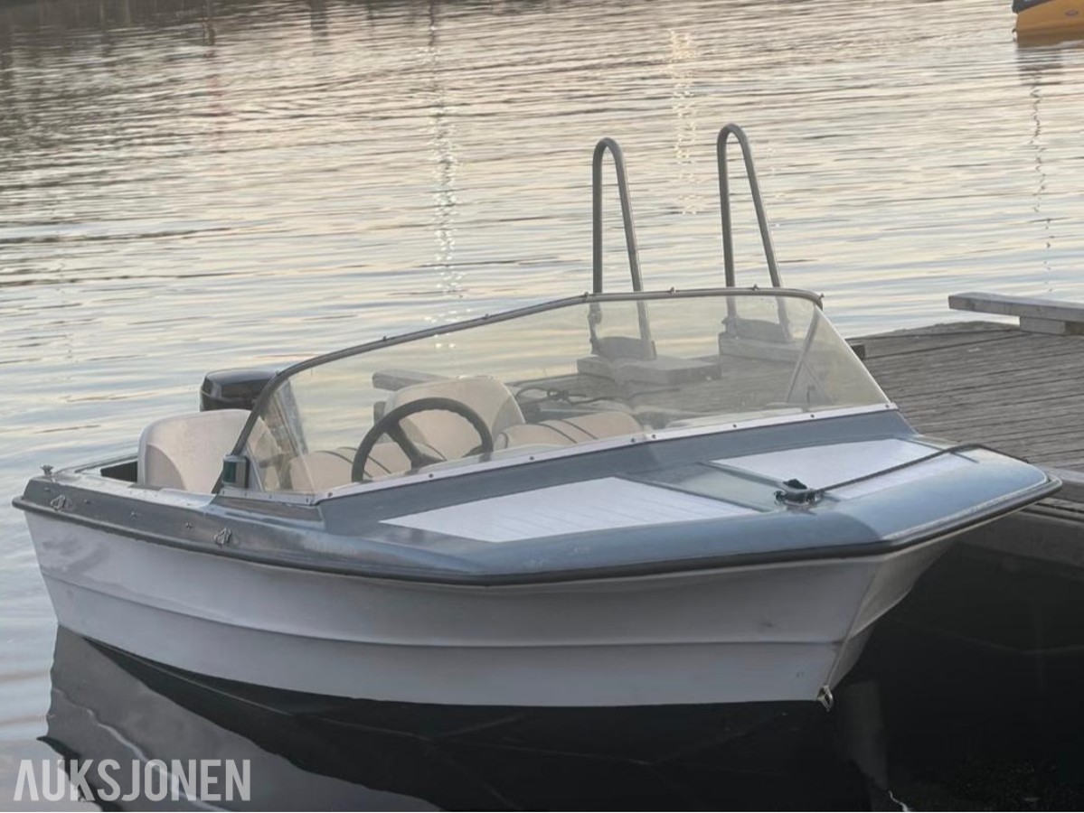 1985 Båt - Skibsplast Sportsmann 14 fot med Mercury