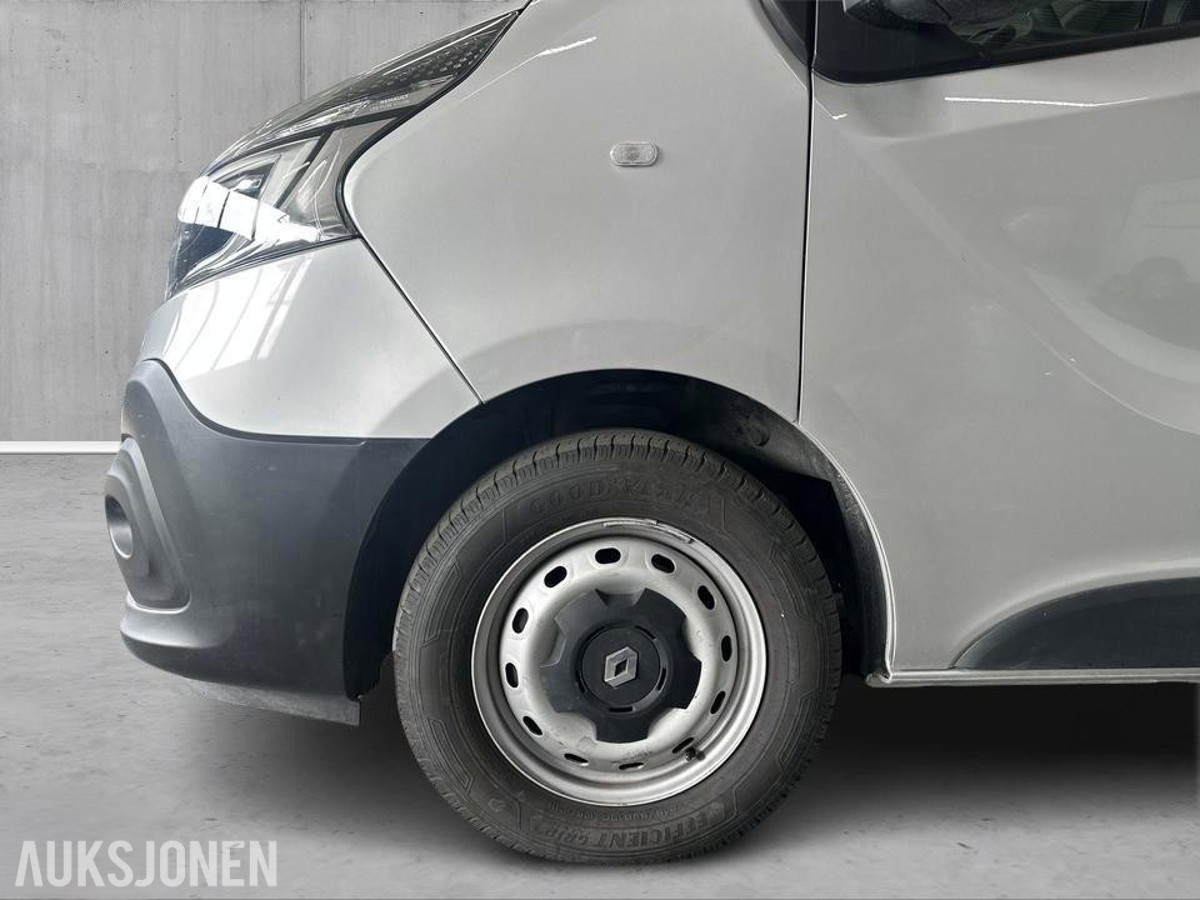2021 RENAULT TRAFIC 2,0 DCI | 9-SETER HENGERFESTE RYGGEKAMERA CRUISECONTROL