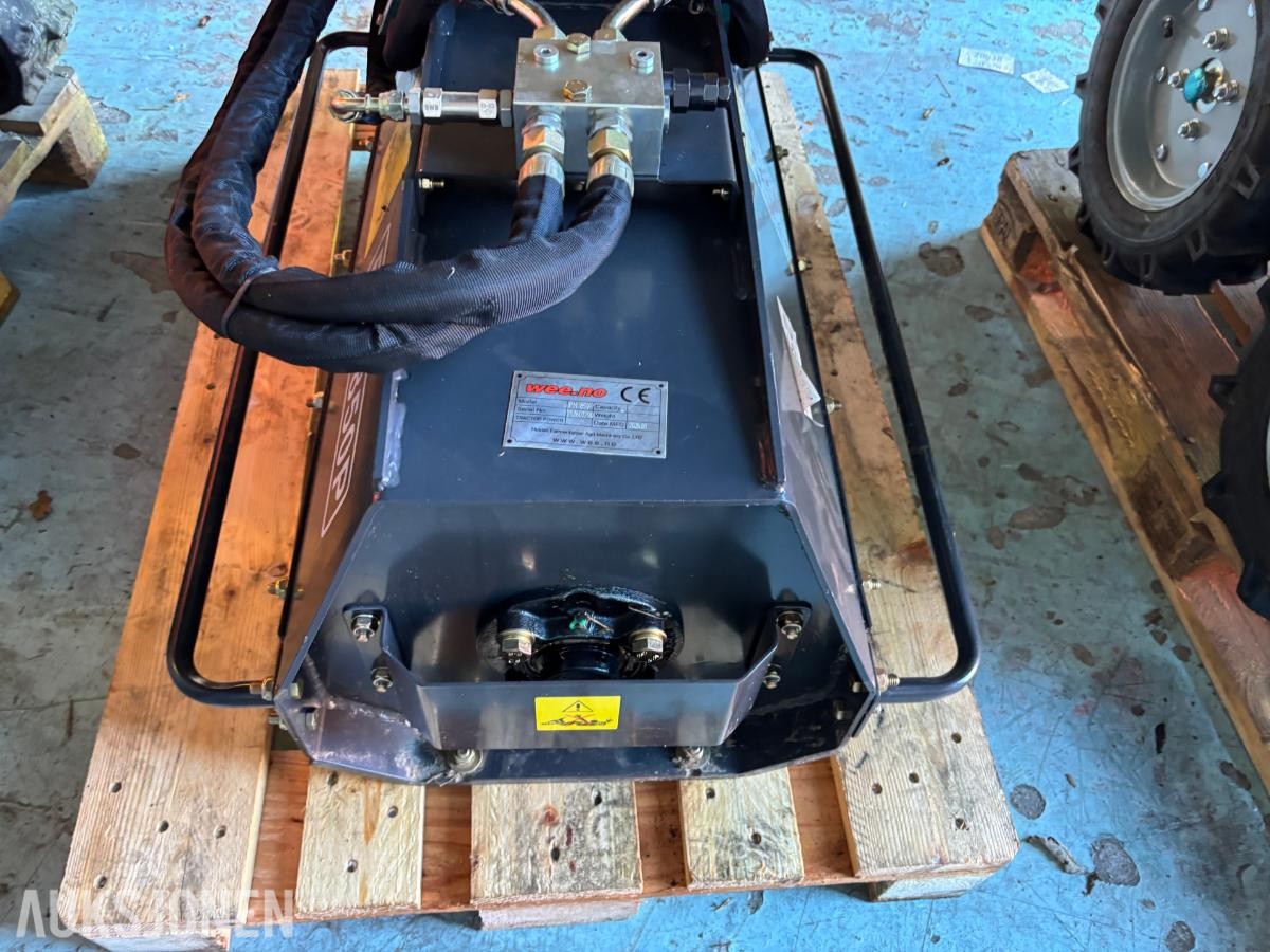 2026 Wee BMJ850P Kantklipper / beitepusser, 813 mm arbeidsbredde