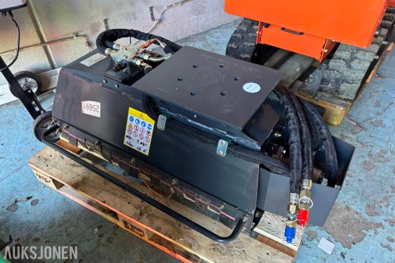 2026 Wee BMJ850P Kantklipper / beitepusser, 813 mm arbeidsbredde