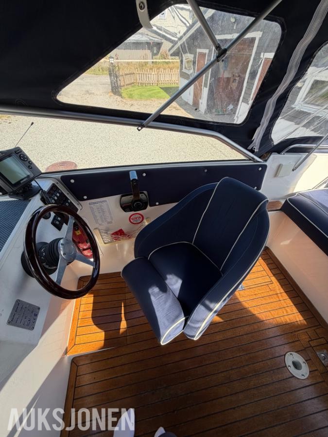 2002 Nor-Dan 610 båt – 21 fot – MerCruiser 1.7 Diesel – Henger