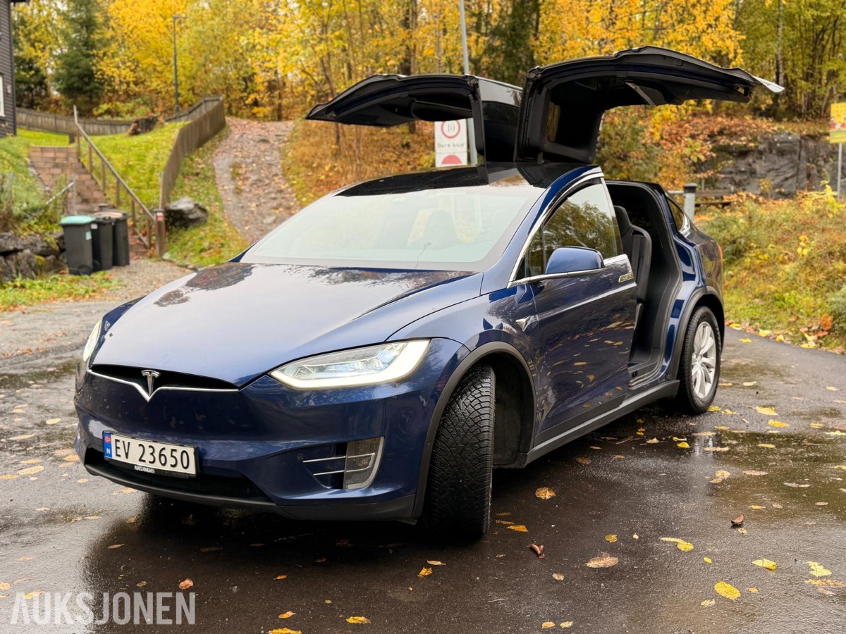 2018 Tesla Model X 75D 5-seter 131 942 km