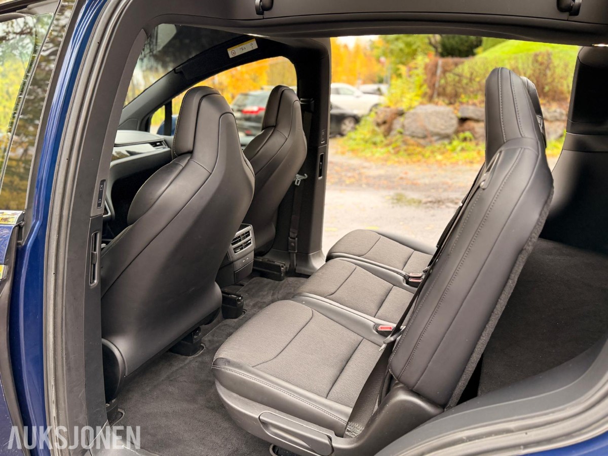 2018 Tesla Model X 75D 5-seter 131 942 km