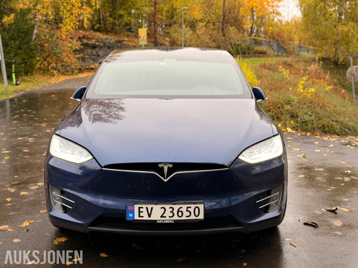 2018 Tesla Model X 75D 5-seter 131 942 km