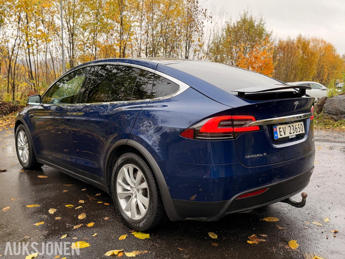 2018 Tesla Model X 75D 5-seter 131 942 km