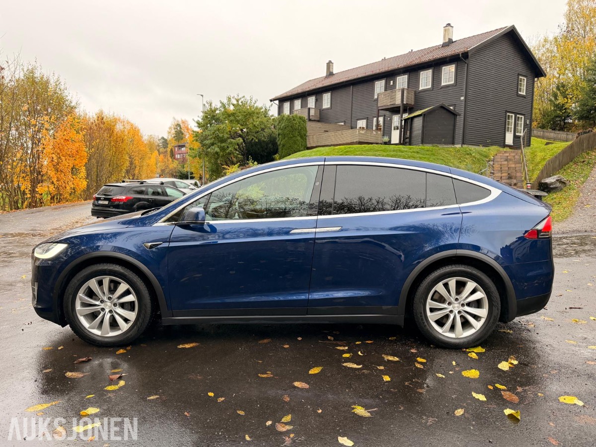 2018 Tesla Model X 75D 5-seter 131 942 km