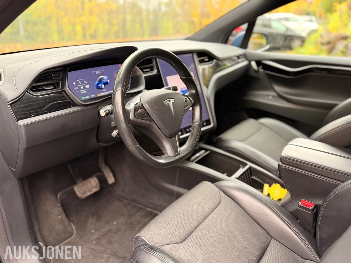 2018 Tesla Model X 75D 5-seter 131 942 km