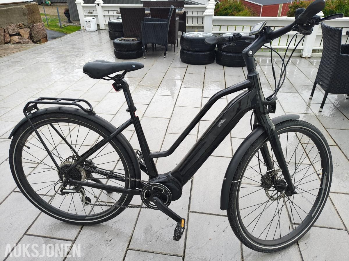 2023 White E-Trekking elsykkel – Rep.objekt