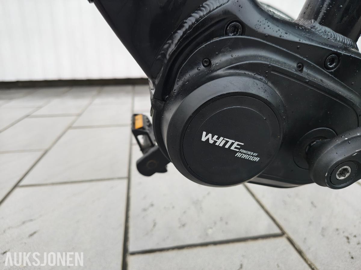 2023 White E-Trekking elsykkel – Rep.objekt