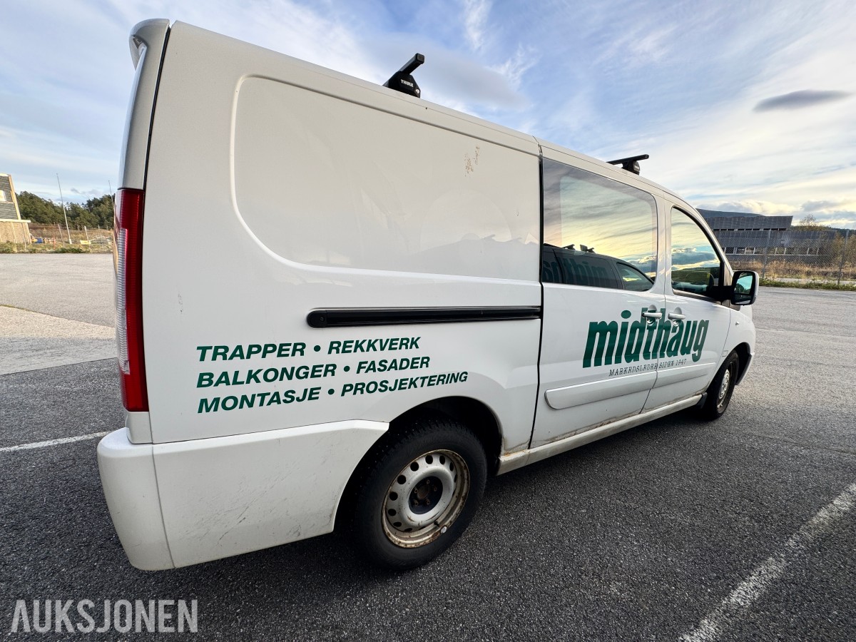 2016 Toyota PROACE 2.0 D 128HK LANG 3 SETER CRUISE SKYVEDØRER