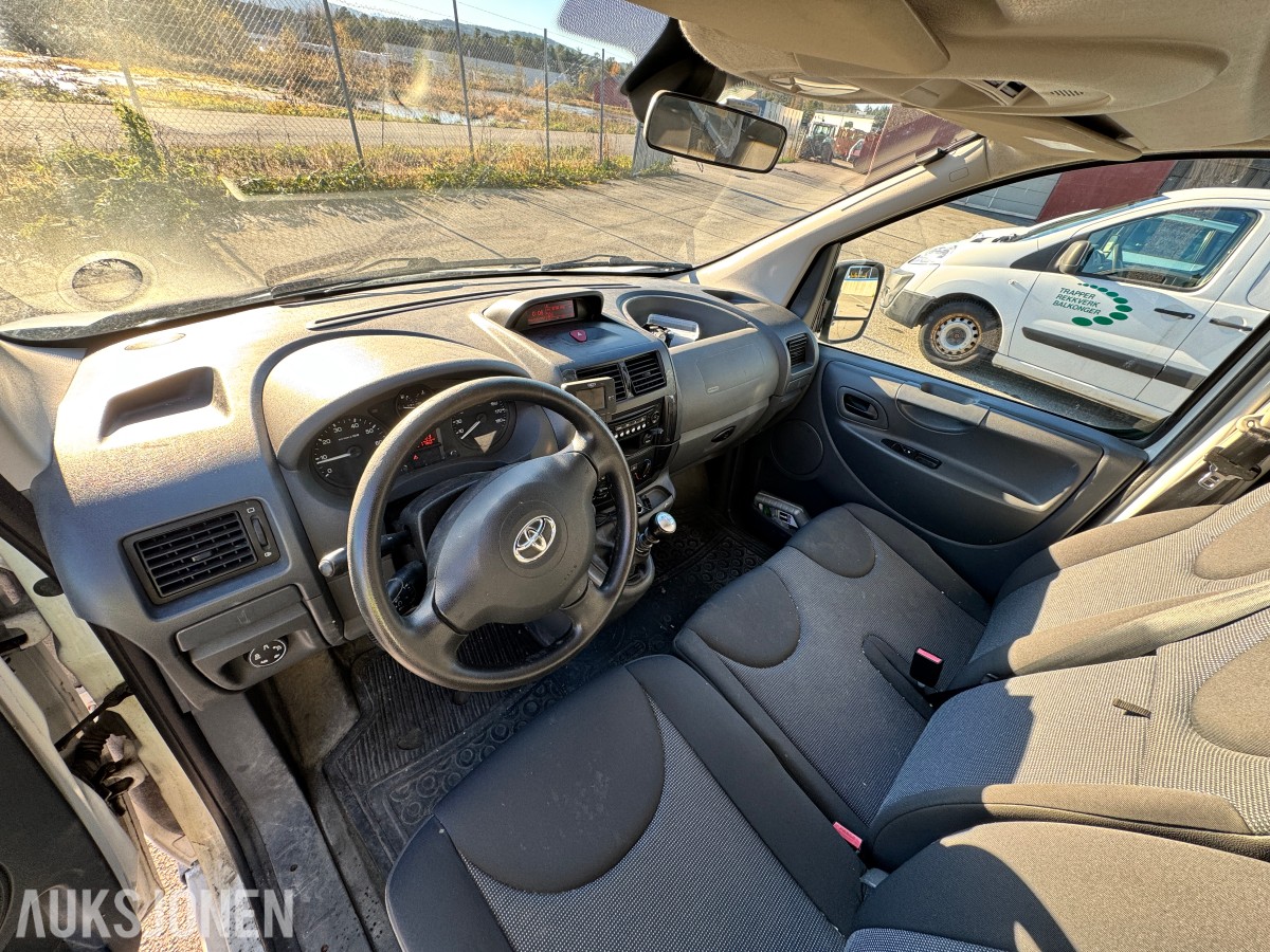 2016 Toyota PROACE 2.0 D 128HK LANG 3 SETER CRUISE SKYVEDØRER