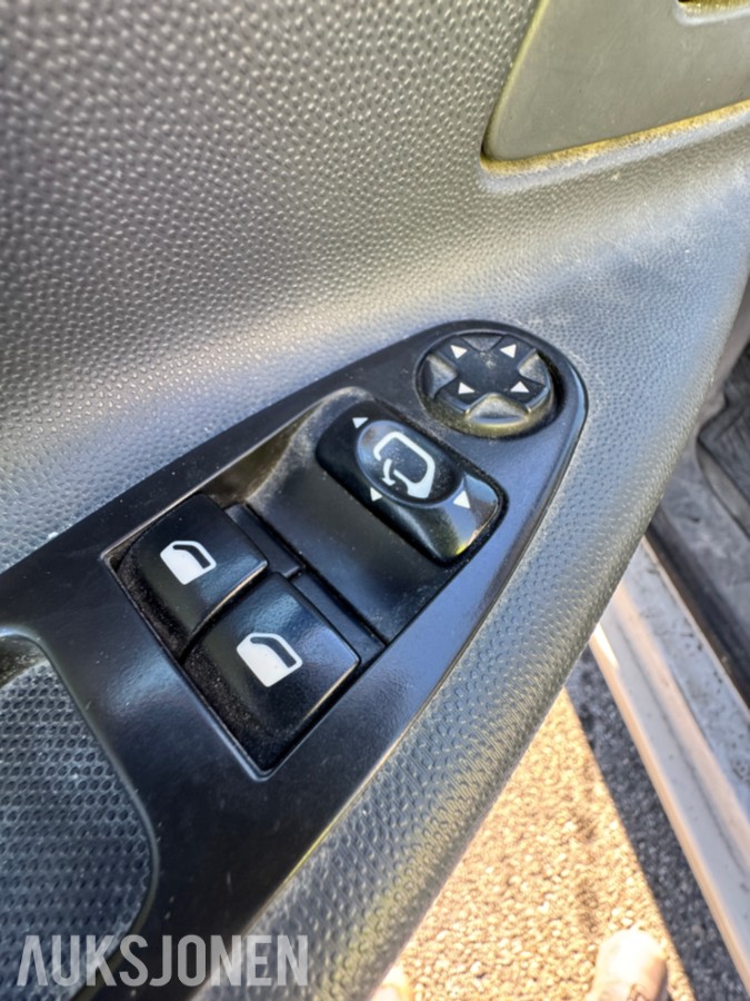 2016 Toyota PROACE 2.0 D 128HK LANG 3 SETER CRUISE SKYVEDØRER