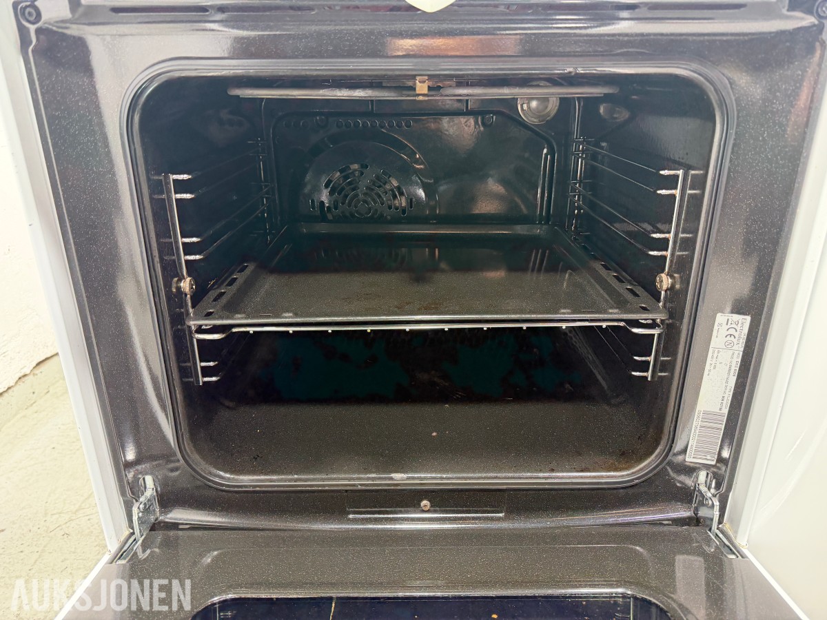 Electrolux komfyr EKC6006 og vaskemaskin EWF14079W