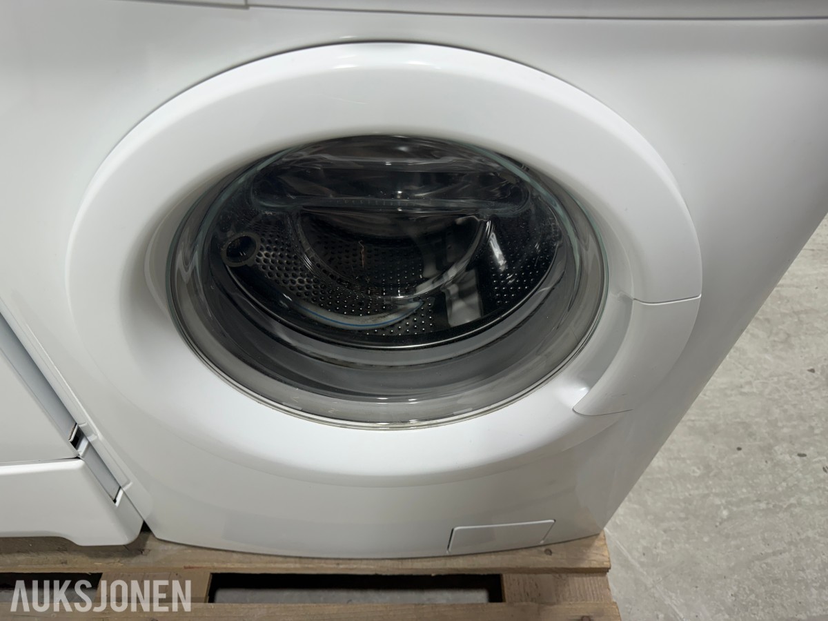 Electrolux komfyr EKC6006 og vaskemaskin EWF14079W