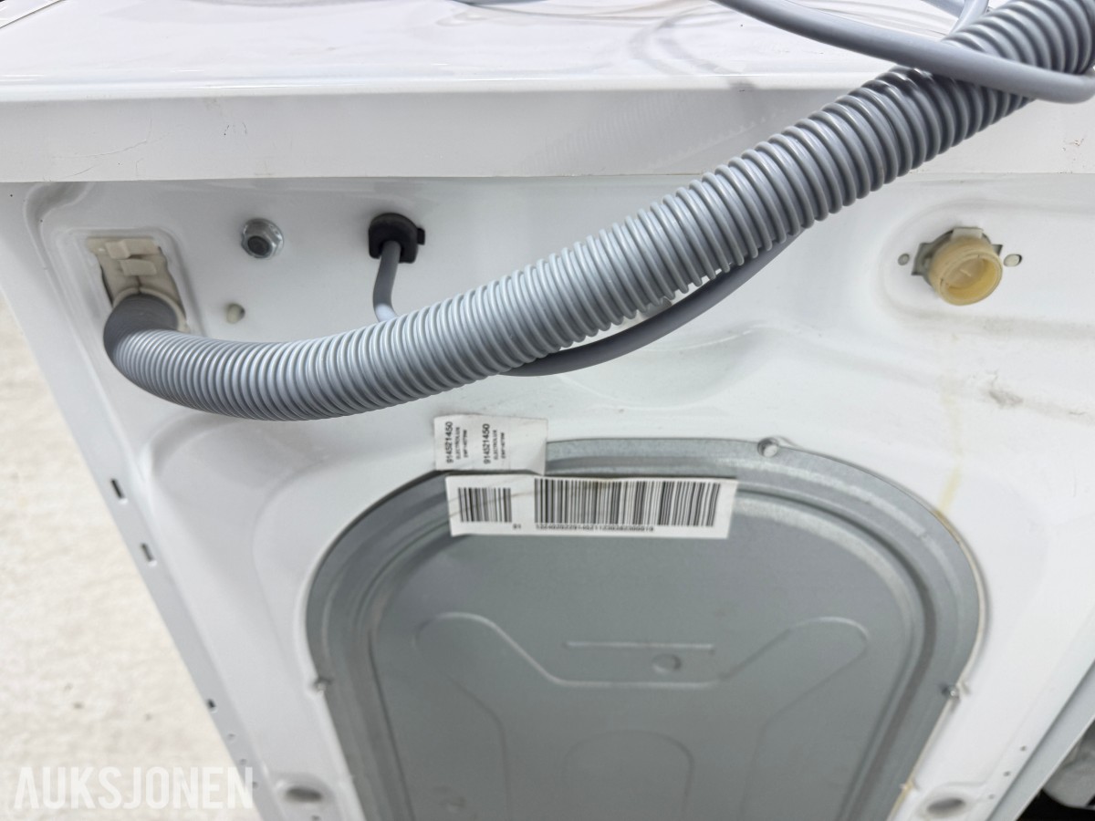 Electrolux komfyr EKC6006 og vaskemaskin EWF14079W