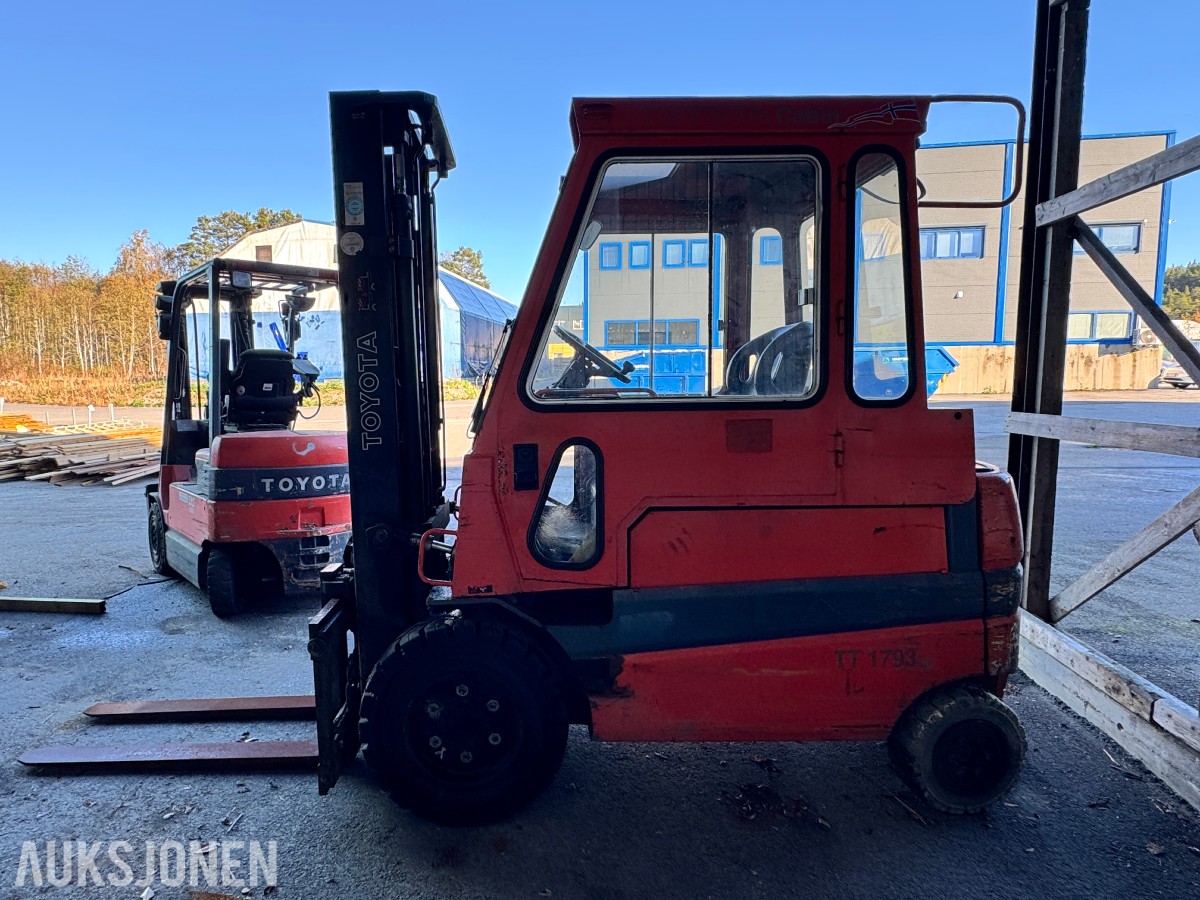 2001 Toyota FBMF 30 elektrisk truck - delemaskin