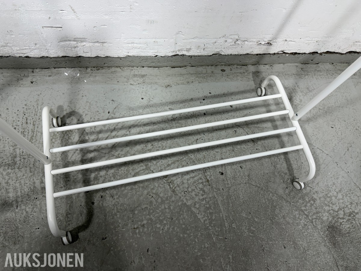 Ikea Rigga klesstativ + ett annet stativ