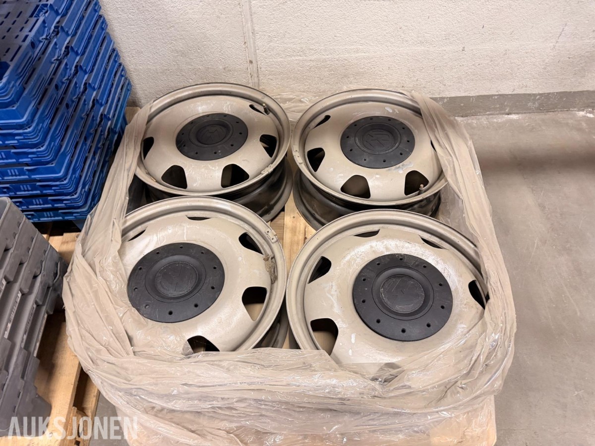 4 stk. originale Volkswagen 17" stålfelger 7Jx17 ET56
