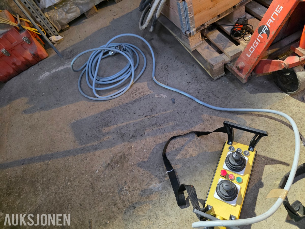 2019 Liebherr 22 HM tårnkran selvreisende