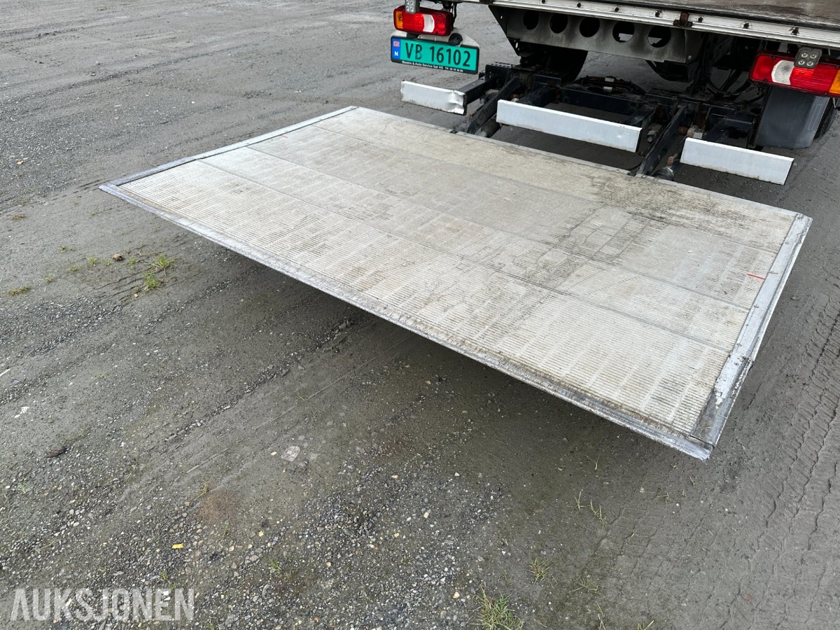 2022 Iveco Daily 35S16 skapbil | 8 paller | Zepro bakløfter